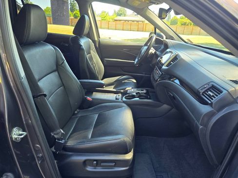 Used 2017 Honda Pilot Elite image 20