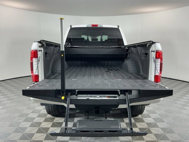 Used 2019 Ford F350 Limited w/ FX4 Off-Road Package AWD/4WD image 8