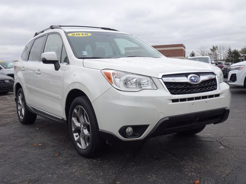 Used 2016 Subaru Forester 2.5i Touring w/ Popular Package #2 image 7
