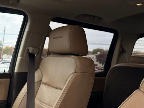 Used 2018 GMC Sierra 3500 Denali w/ Duramax Plus Package image 24