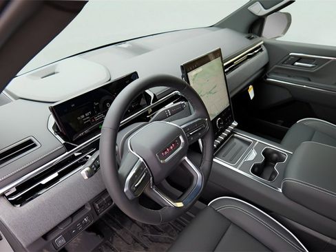 New 2026 GMC Sierra EV Elevation image 8