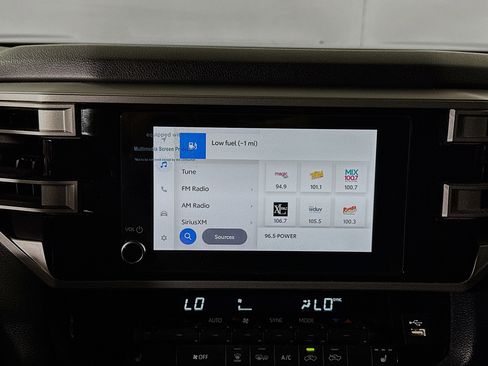 Used 2025 Toyota Tundra SR5 w/ SR5 Premium Package RWD image 24