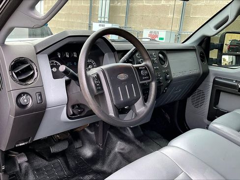 Used 2012 Ford F250 XL w/ PWR Equipment Group image 17