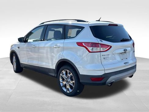 Used 2016 Ford Escape SE w/ SE Leather Comfort Package FWD image 5