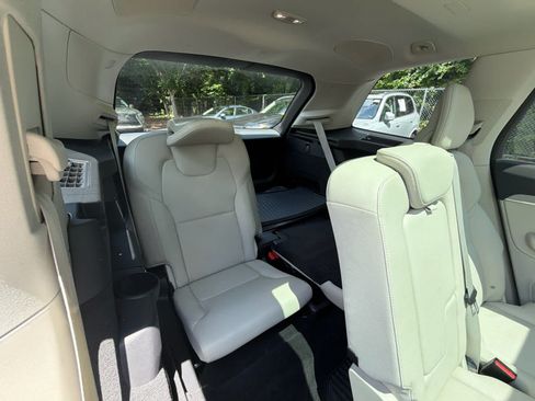 Used 2023 Volvo XC90 B5 Core w/ Protection Package Premier AWD/4WD image 22