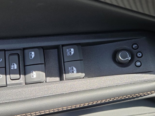 New 2026 Jeep Cherokee Limited AWD/4WD image 22