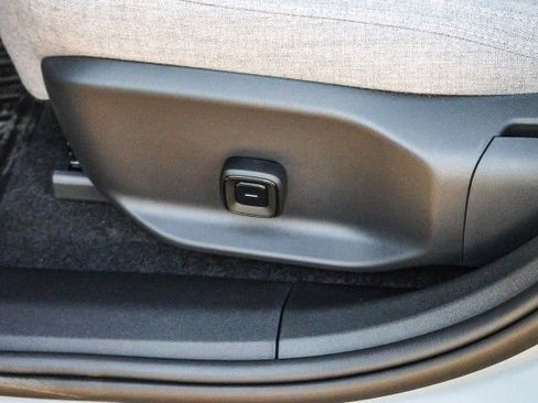 New 2025 Volvo EX30 Ultra w/ Protection Package Premier image 20