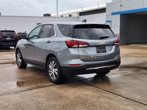 Used 2024 Chevrolet Equinox LT AWD/4WD image 8
