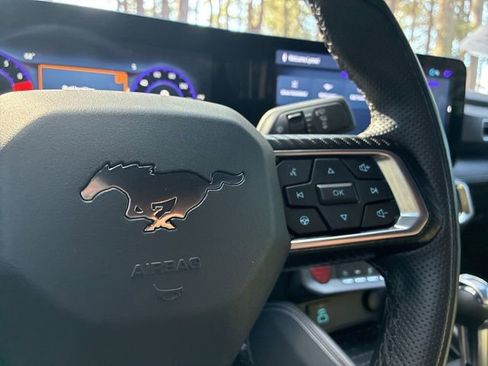 Used 2024 Ford Mustang Premium image 27