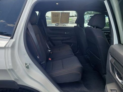 Used 2024 Honda CR-V Sport image 9