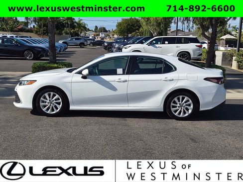 Used 2024 Toyota Camry LE FWD image 13