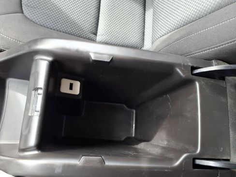 Used 2016 Chevrolet Colorado LT w/ LT Convenience Package image 26