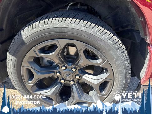 Used 2022 RAM 1500 Limited AWD/4WD image 9