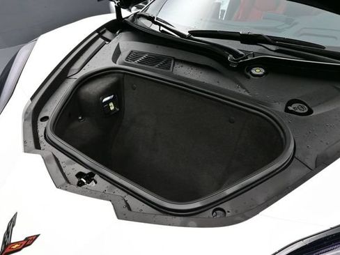 Used 2025 Chevrolet Corvette Z06 RWD image 15