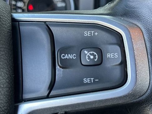 Used 2024 RAM 2500 Big Horn image 26