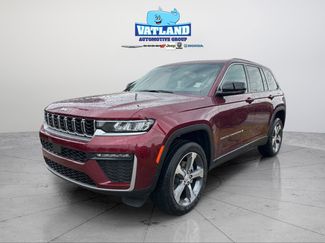 New 2026 Jeep Grand Cherokee Limited video 1