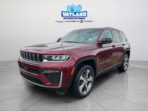 New 2026 Jeep Grand Cherokee Limited image 1