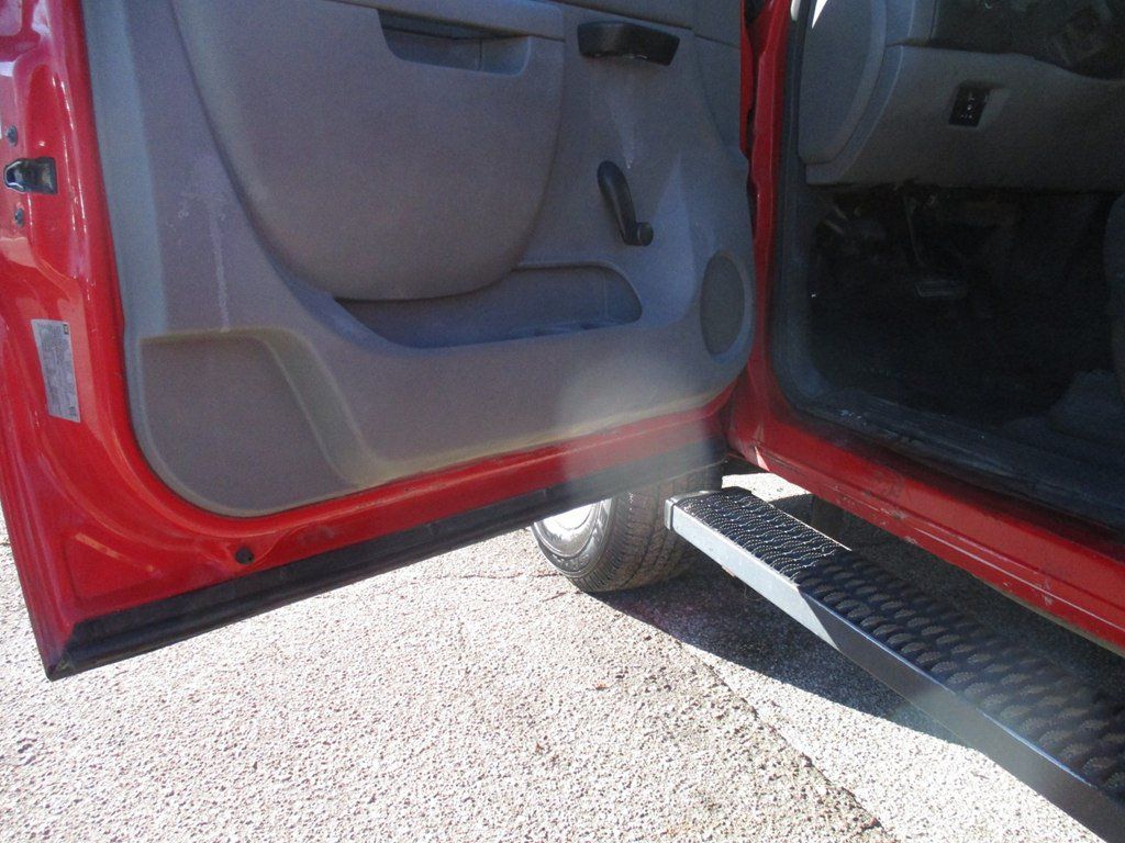 Used 2013 Chevrolet Silverado 3500 W/T RWD image 7