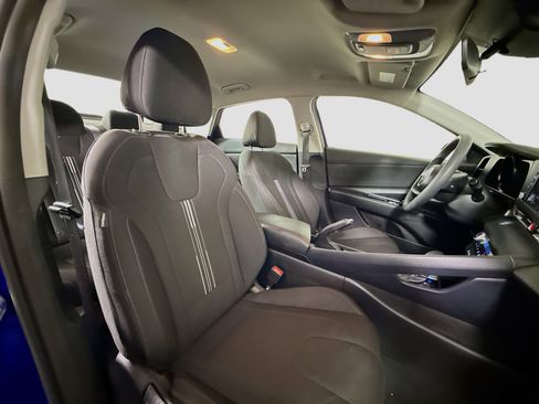 Used 2021 Hyundai Elantra SEL image 29