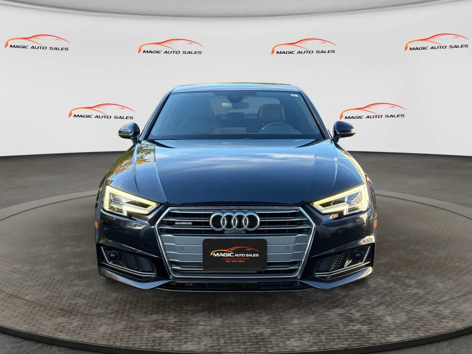 Used 2018 Audi A4 2.0T Prestige w/ Prestige Package AWD/4WD image 3