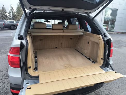 Used 2010 BMW X5 xDrive35d image 24