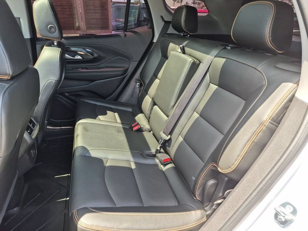 Used 2024 GMC Terrain AT4 w/ Infotainment Package II AWD/4WD image 26