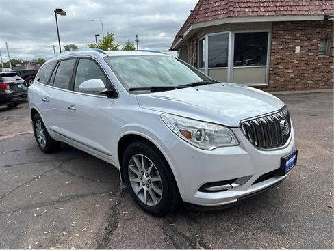 Used 2017 Buick Enclave Leather AWD/4WD image 7