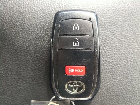 Used 2024 Toyota Tacoma SR5 RWD image 23
