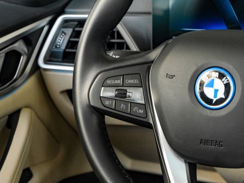 Used 2024 BMW i4 eDrive35 RWD image 17