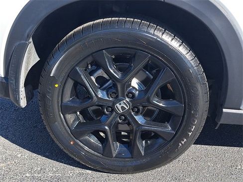 Used 2025 Honda HR-V Sport image 7