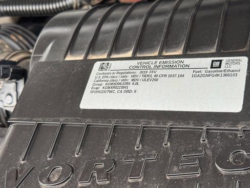 Used 2019 Chevrolet Express 3500 LS image 29