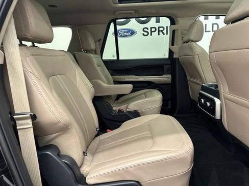 Used 2024 Ford Expedition Max Limited image 13
