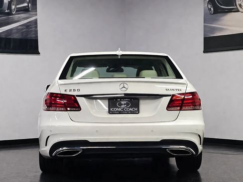 Used 2014 Mercedes-Benz E 250 BlueTEC Sedan image 20