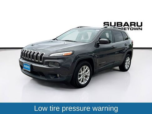 Used 2015 Jeep Cherokee Latitude image 3