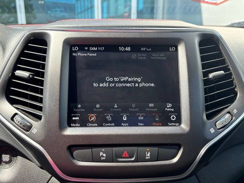 Used 2021 Jeep Cherokee Trailhawk w/ Sun, Sound & Nav Group AWD/4WD image 20