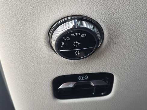 Used 2026 Mercedes-Benz GLC 300 GLC 300 image 24