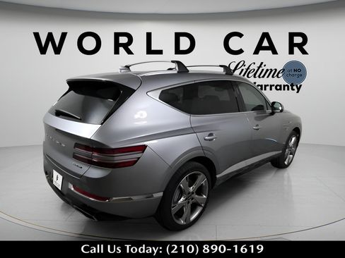 Used 2024 Genesis GV80 3.5T w/ Prestige Package AWD/4WD image 3