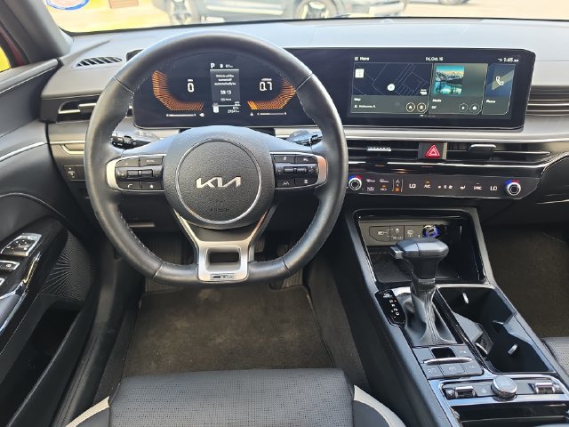 Certified 2025 Kia K5 GT-Line AWD/4WD image 10