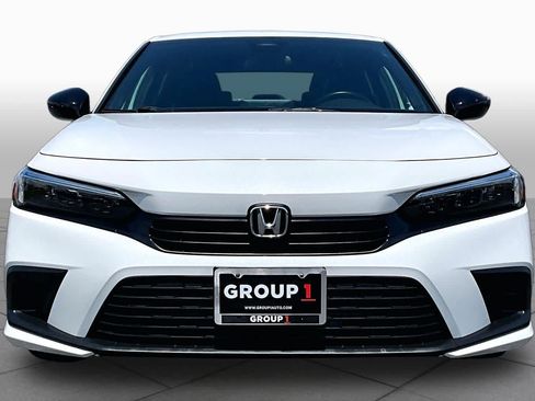 Used 2023 Honda Civic Sport image 4