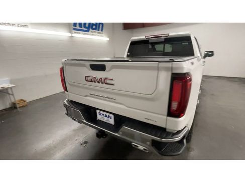 Used 2024 GMC Sierra 1500 SLT w/ SLT Premium Plus Package image 8