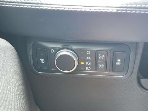 Used 2022 Ford Mustang Mach-E Select RWD image 37