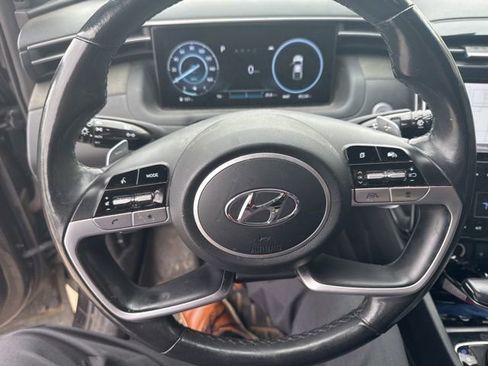 Used 2022 Hyundai Santa Cruz Limited image 4