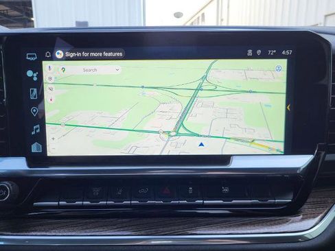 Used 2025 Chevrolet Silverado 2500 LT w/ Convenience Package image 22