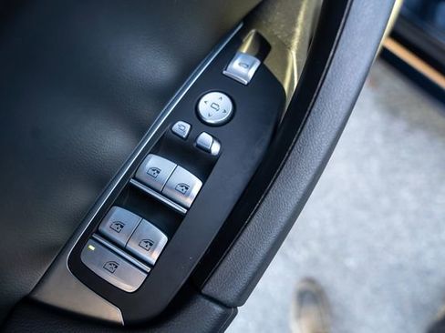Used 2023 BMW X3 M40i image 24