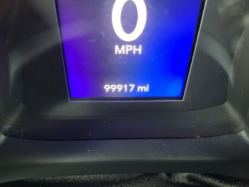 Used 2018 Jeep Wrangler Unlimited Sport image 24