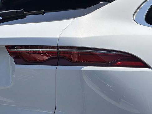 Used 2021 Jaguar F-PACE AWD/4WD image 29