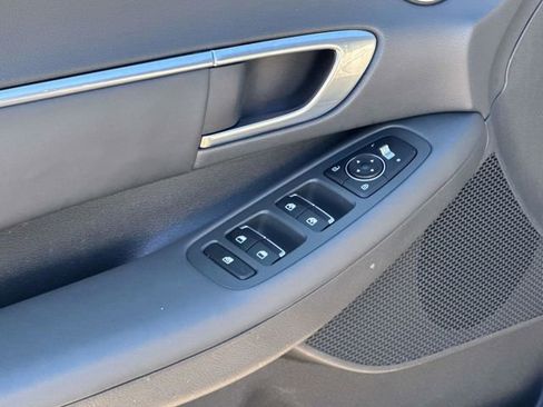Used 2020 Hyundai Sonata SEL w/ Convenience Package image 17