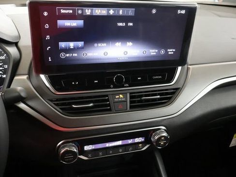 New 2026 Nissan Altima 2.5 SR w/ SR Midnight Edition Package AWD/4WD image 19