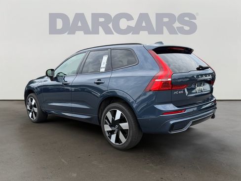 Used 2024 Volvo XC60 T8 Plus w/ Climate Package AWD/4WD image 5