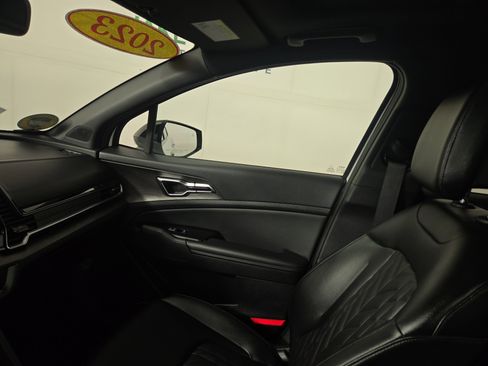 Used 2023 Kia Sportage X-Pro Prestige image 25